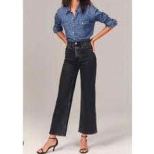 Abercrombie Wide Leg Crop 25 SHORT, Ultra High Rise